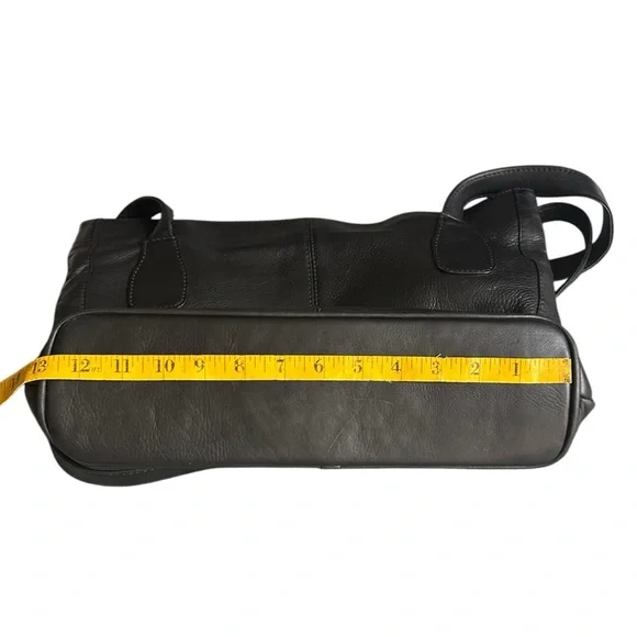 Wilsons Leather Purse Two Shoulder Straps Zipper Close Tote Large Minimal Soft - Picture 8 of 10